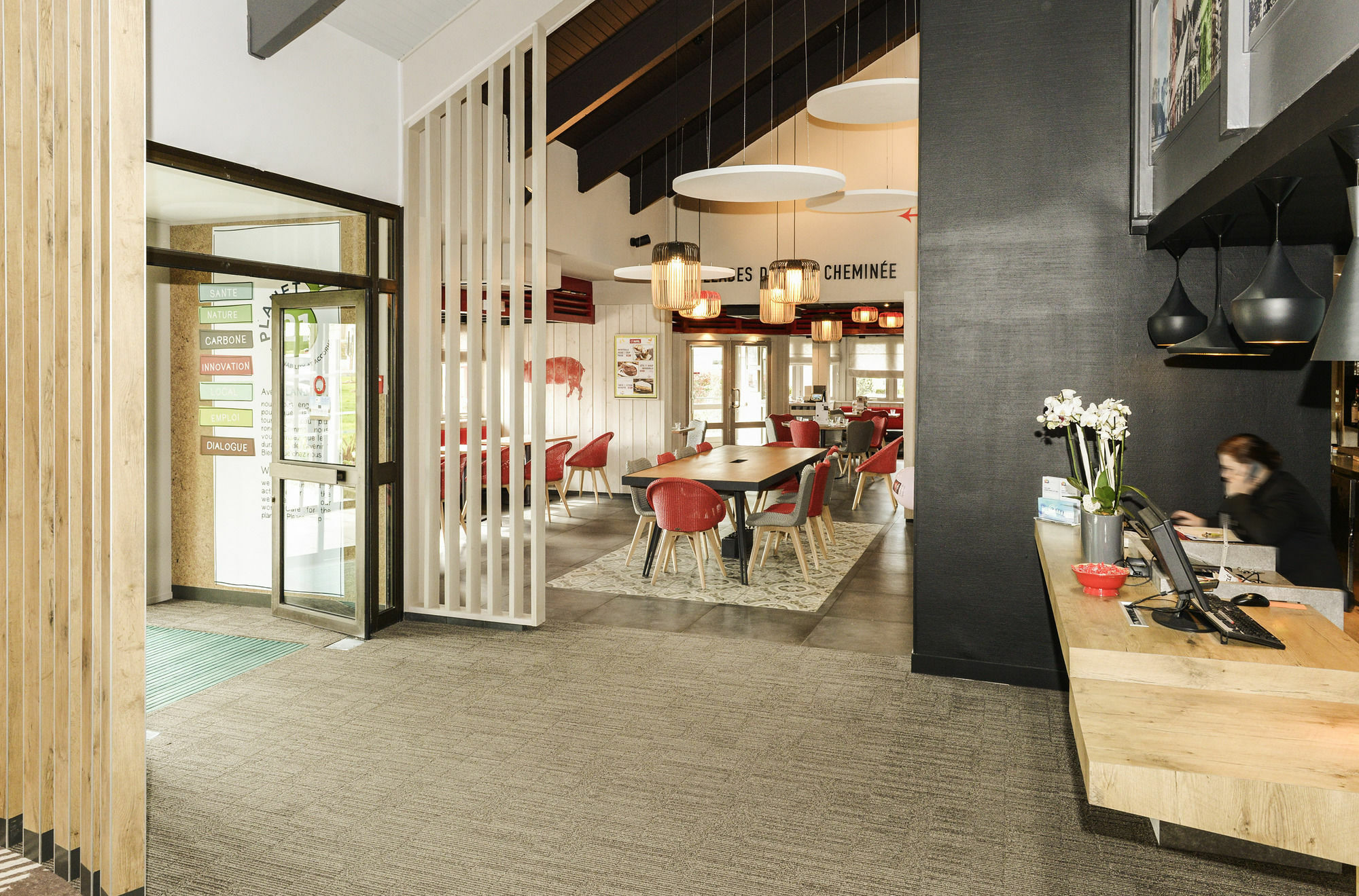 Отель Ibis Reims Тинкё Экстерьер фото